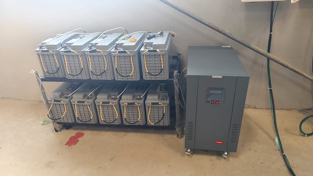 Industrial battery bank and stabilizer