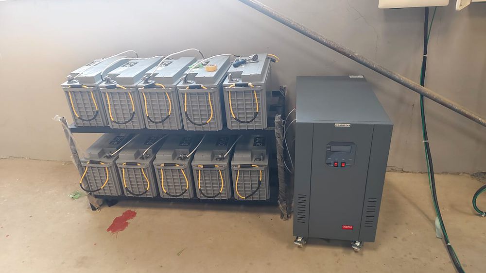 Industrial battery bank and stabilizer